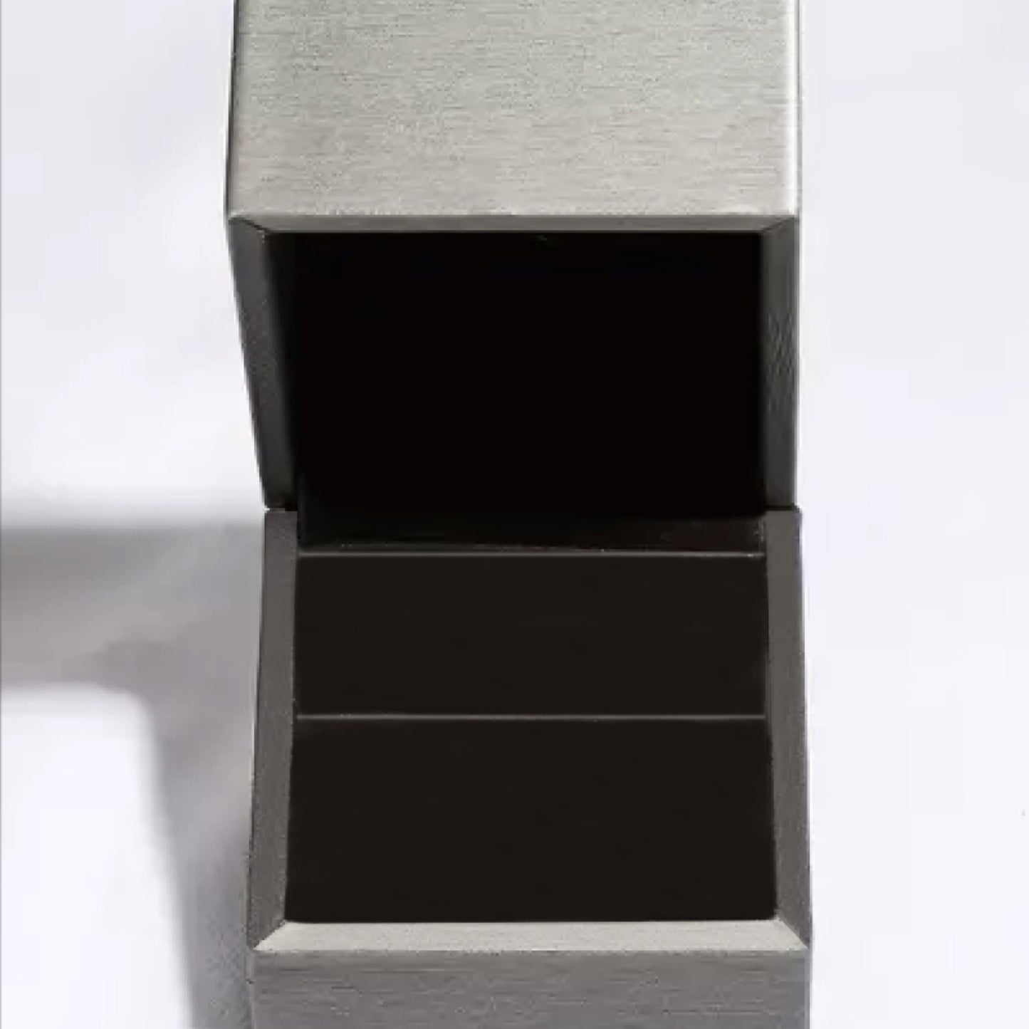 Double Arrow Ring