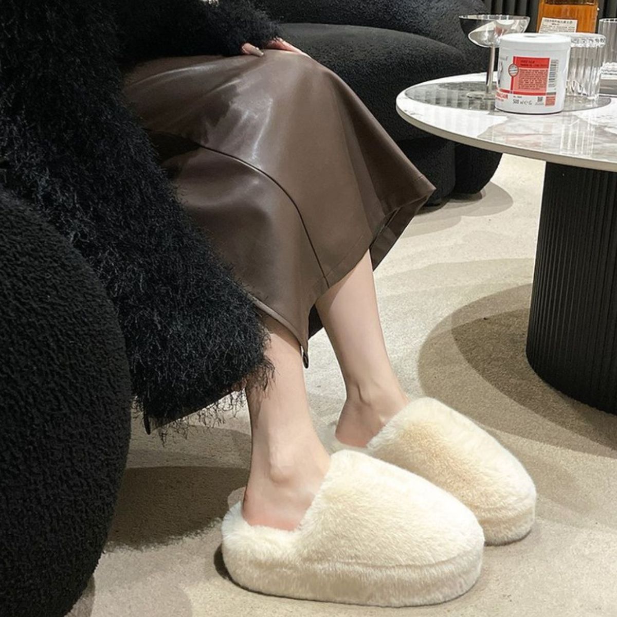 Fuzzy Round Toe Faux Fur Slippers