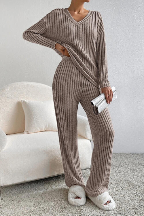 Ribbed V-Neck Cozy Set
