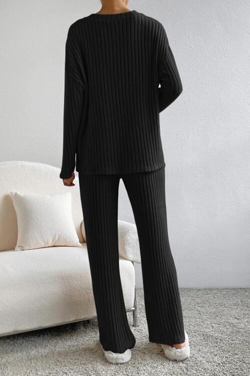 Ribbed V-Neck Cozy Set