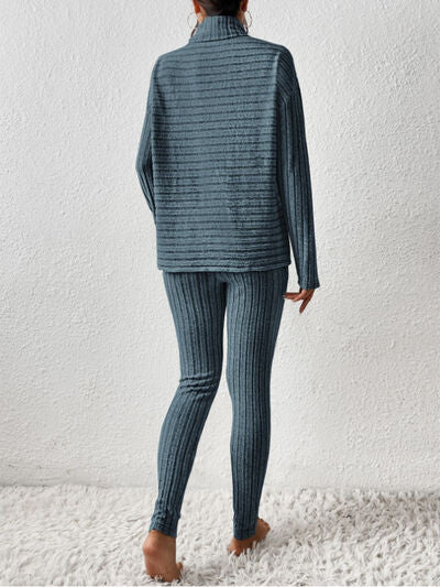 Ribbed Turtleneck Set