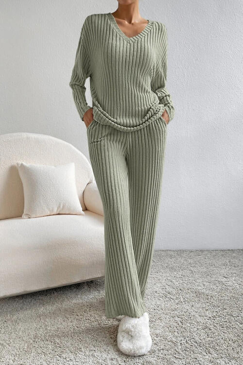 Ribbed V-Neck Cozy Set